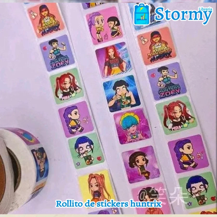 Rollito de stickers huntrix1