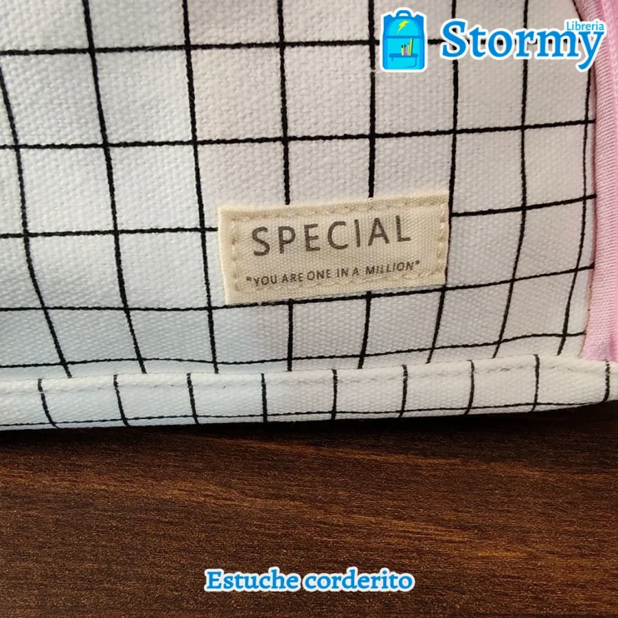 Estuche corderito3